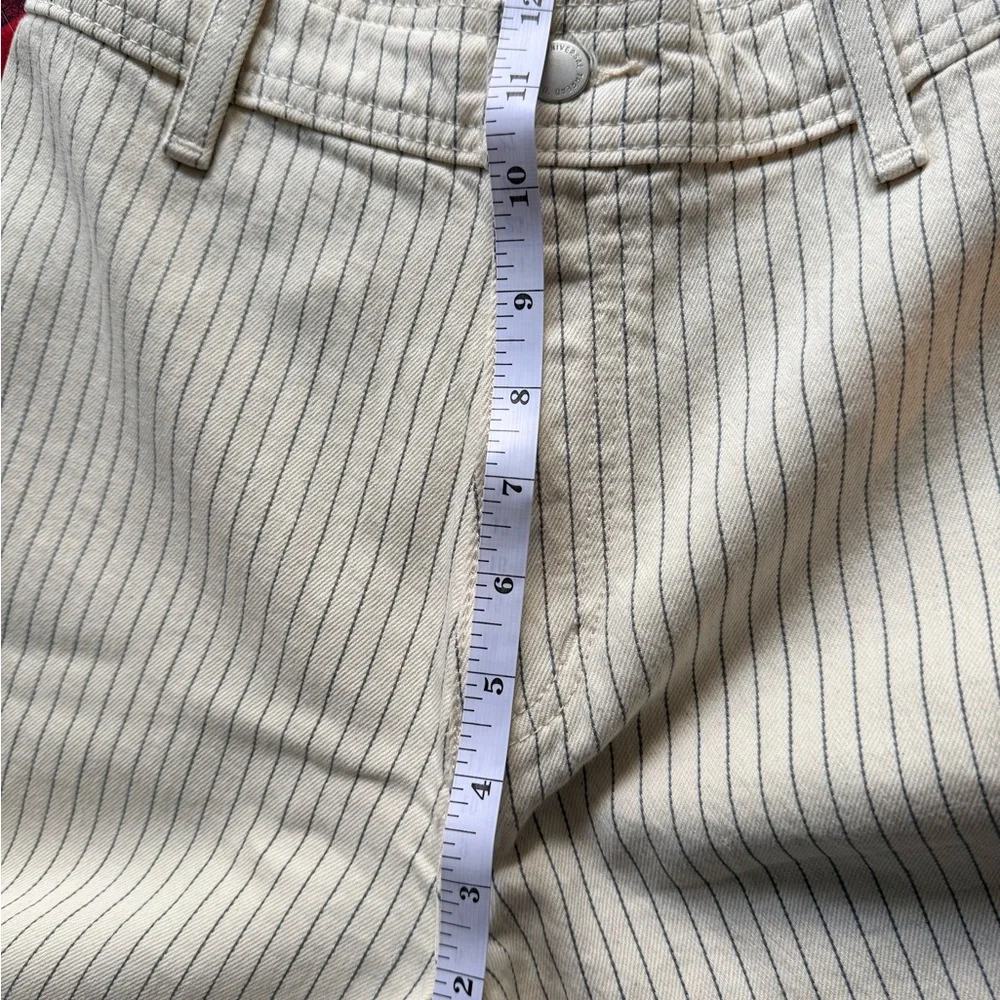 Universal Thread women’s Pinstriped Khaki wide leg, high rise - Picture 8 of 10